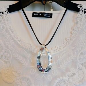 🖤NWOT 1946 Large Hammered Silver Pendant Double Black Cord Necklace (20")🖤